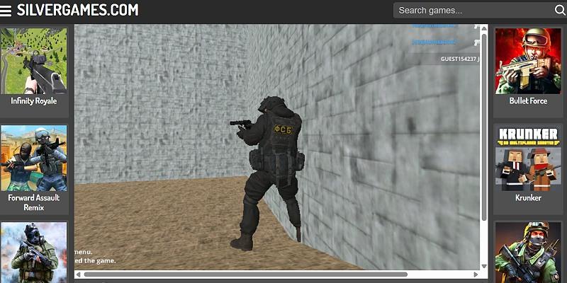 screenshot of Combat 5 gameplay on Silvergames, showing a team match with a rifle in hand