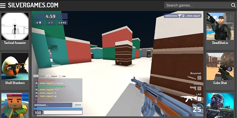 screenshot of Kirka.io gameplay on Silvergames, showing the blocky map and a player sliding into a fight